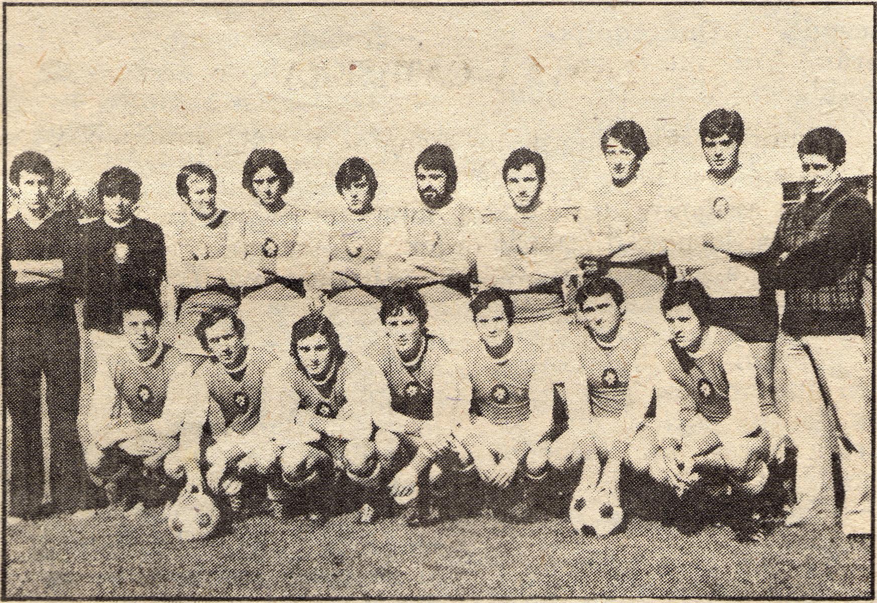 Fotografía histórica del equipo Peña Edelweiss en la 2ª Categoría Preferente Temporada 1976/1977.