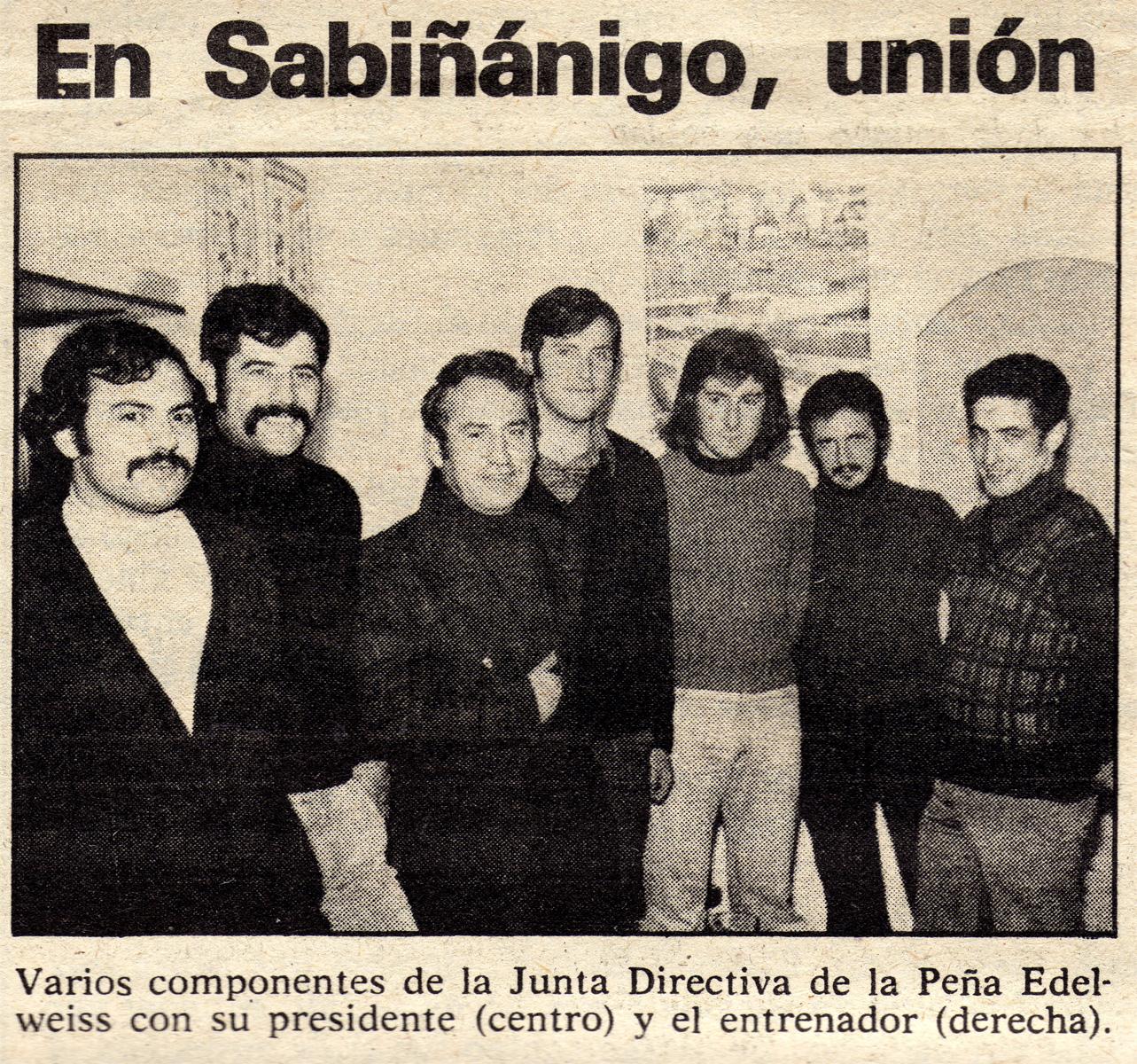 Fotografía histórica del equipo Peña Edelweiss - 2RP, temporada 1976-1977.