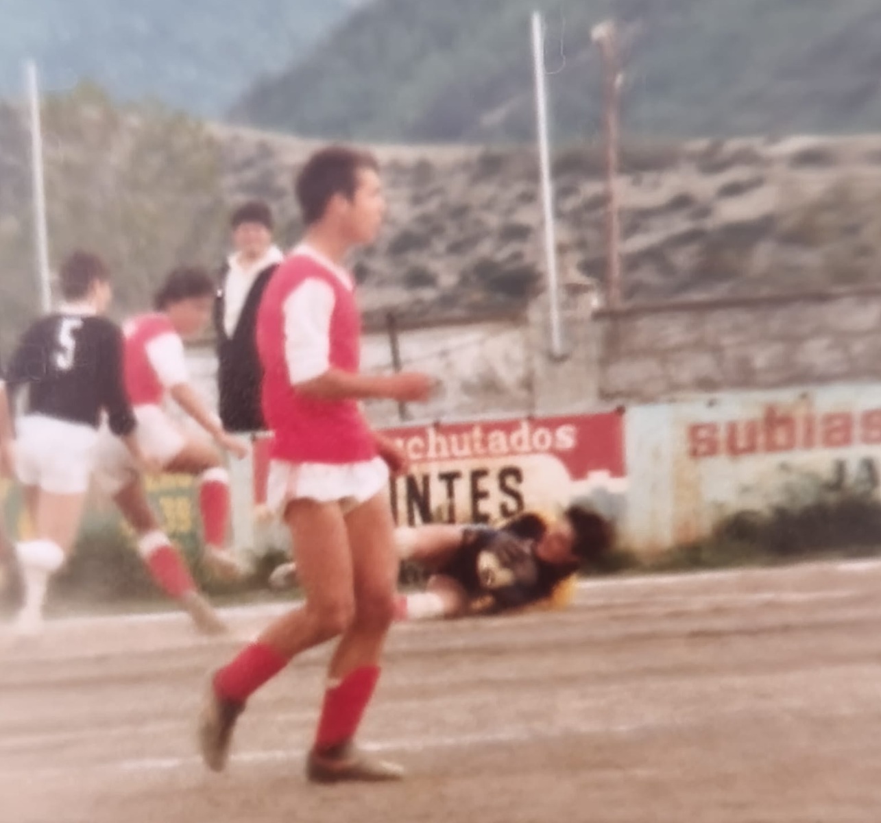 Fotografía histórica Óscar Ortas Juvenil Provincial Peña Edelweiss Temporada 1982/1983